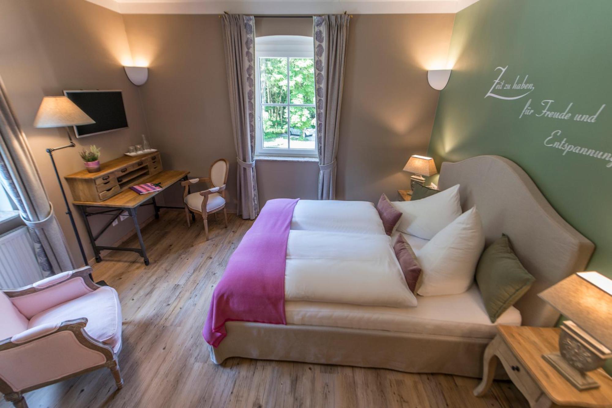 Waldruhe - Bett, Fruehstueck & Ein Laecheln Bed & Breakfast Bad Aussee Exterior foto