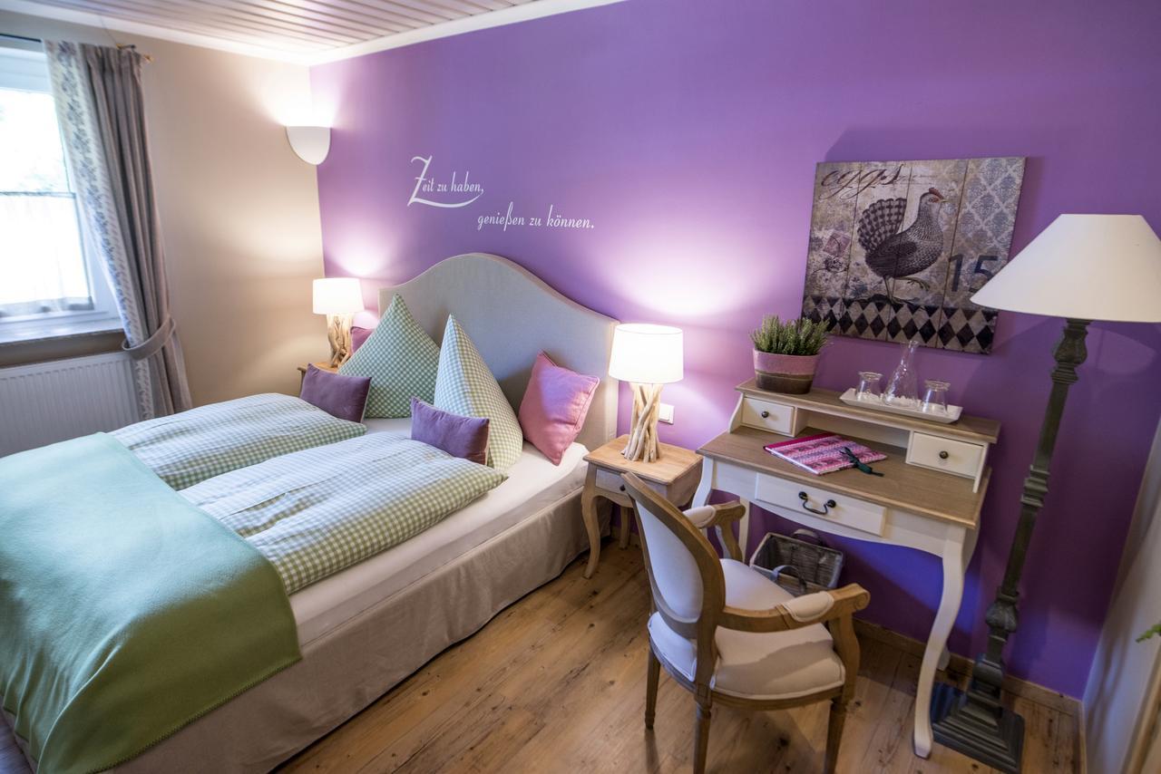 Waldruhe - Bett, Fruehstueck & Ein Laecheln Bed & Breakfast Bad Aussee Exterior foto