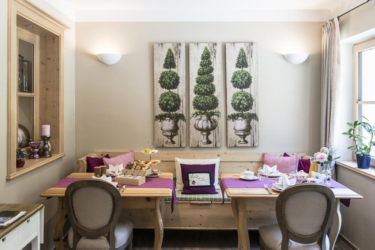 Waldruhe - Bett, Fruehstueck & Ein Laecheln Bed & Breakfast Bad Aussee Exterior foto