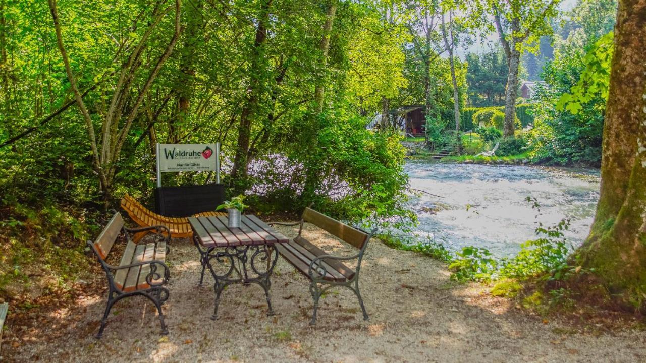 Waldruhe - Bett, Fruehstueck & Ein Laecheln Bed & Breakfast Bad Aussee Exterior foto